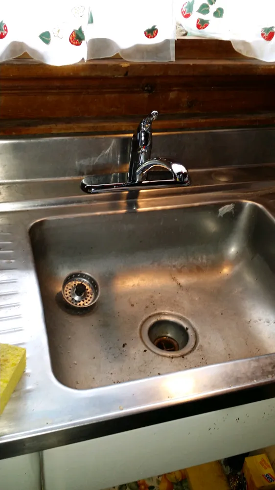 Professional water heater service in Pasadena, CA by New Design Plumbing