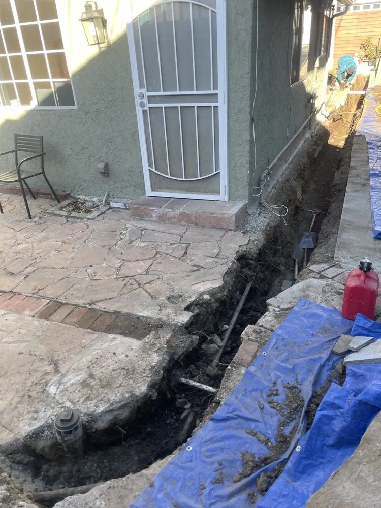 Affordable water heater service experts serving Los Angeles, CA - New Generation Plumbing