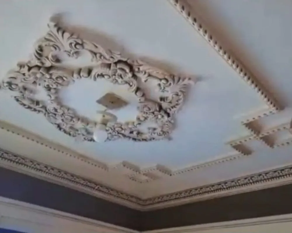 Slide of New Look USA