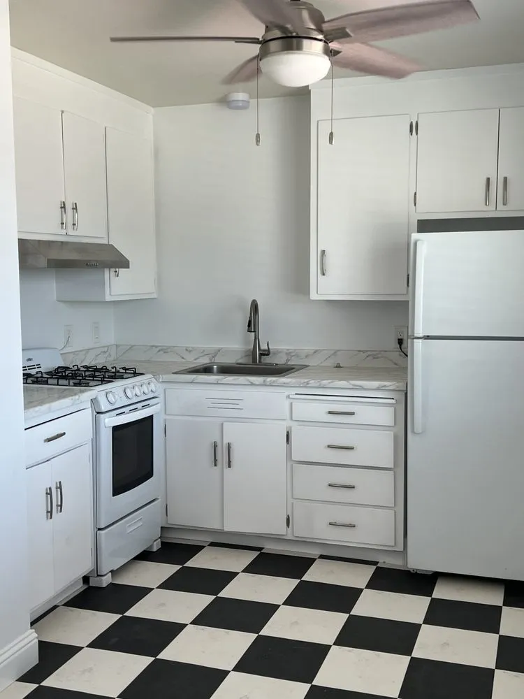 Slide of NG Handyman Services