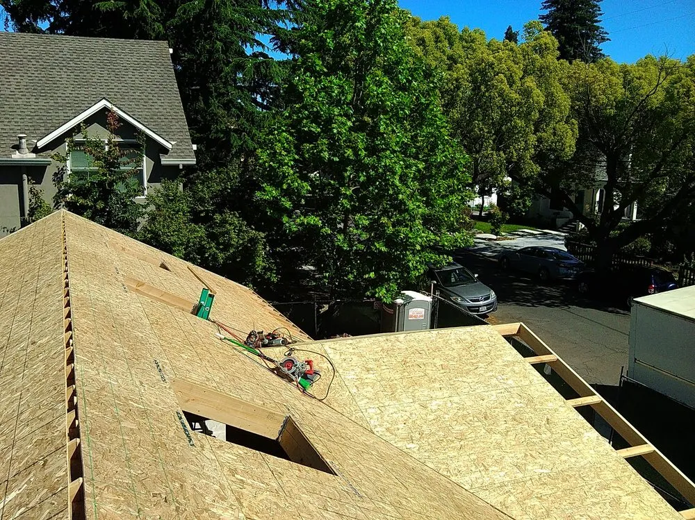 Slide of NIC Building & Remodeling