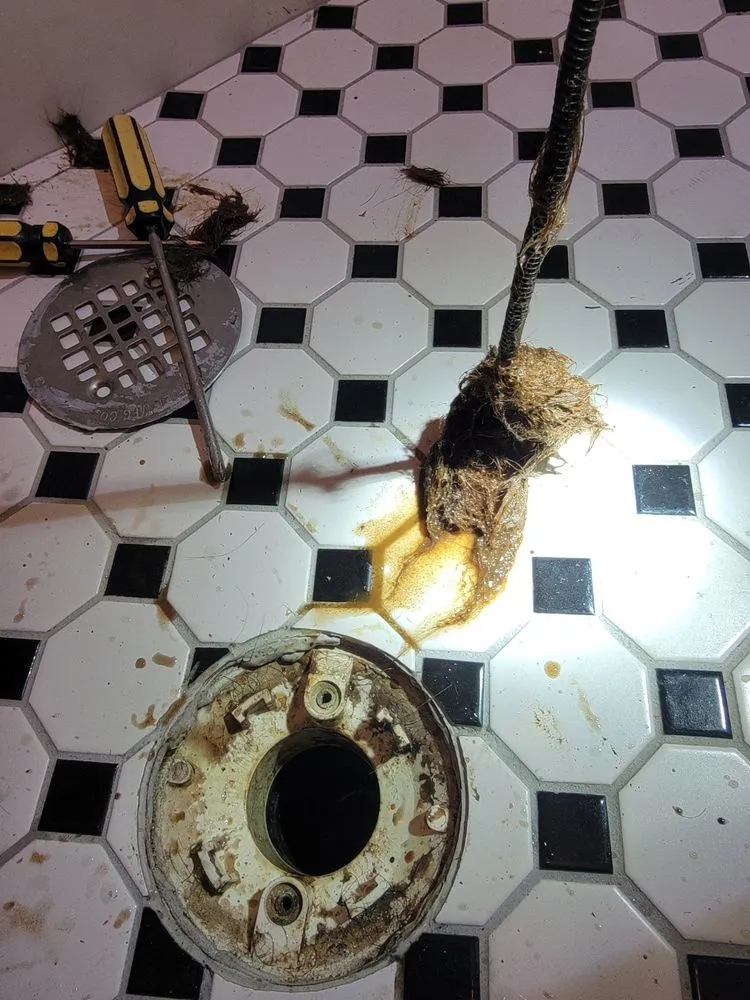 Slide of Night & Weekend Plumber and Handyman Service