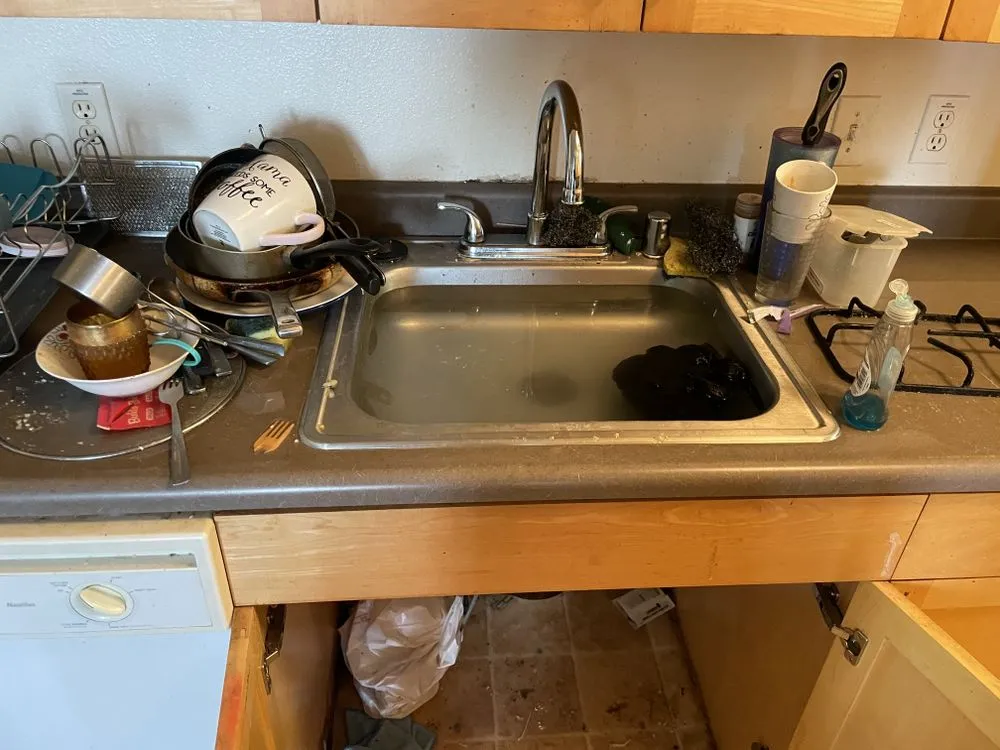 Slide of Night & Weekend Plumber and Handyman Service