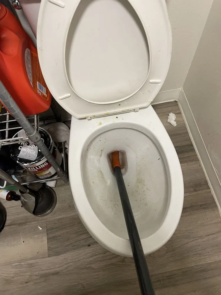 Slide of Night & Weekend Plumber and Handyman Service