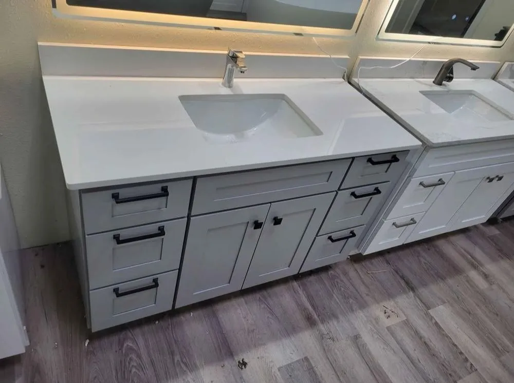 Slide of Nilo Handyman