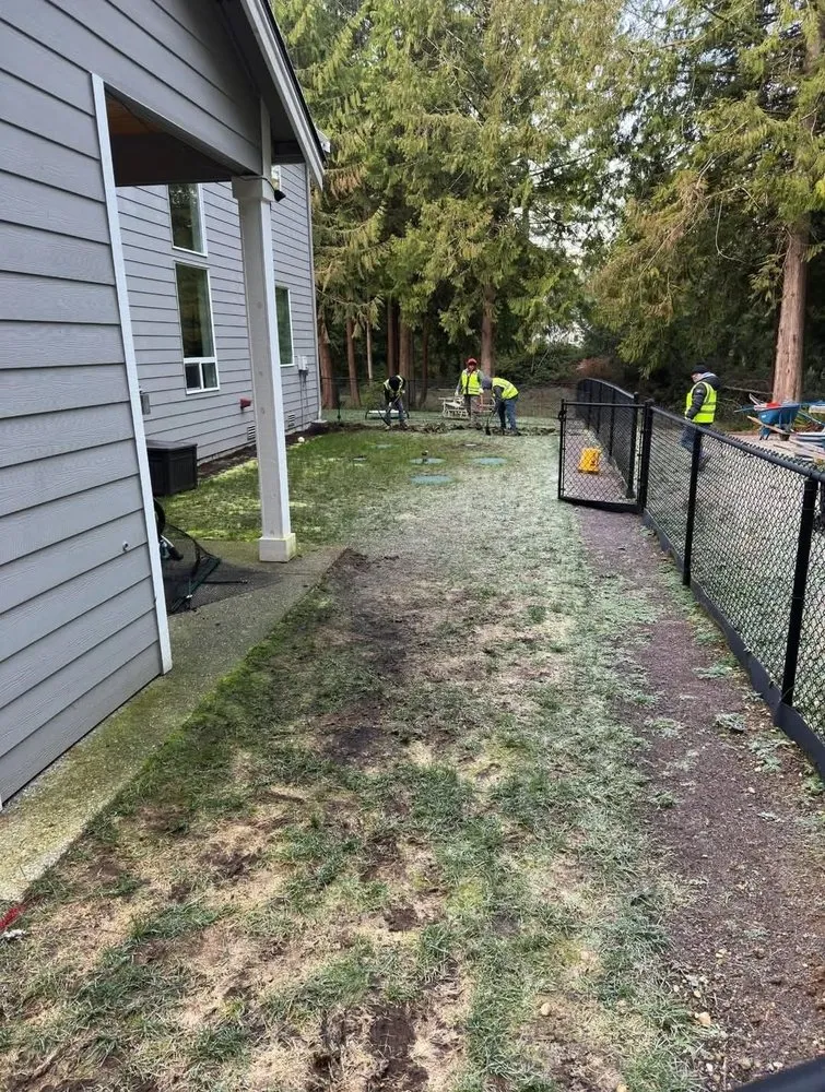 Slide of Nilo Handyman