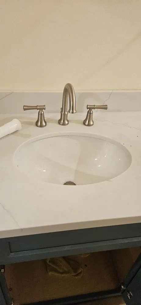 Slide of Nilo Handyman