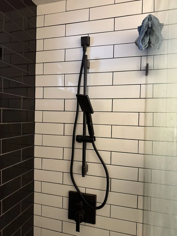 Slide of Nino’s Air