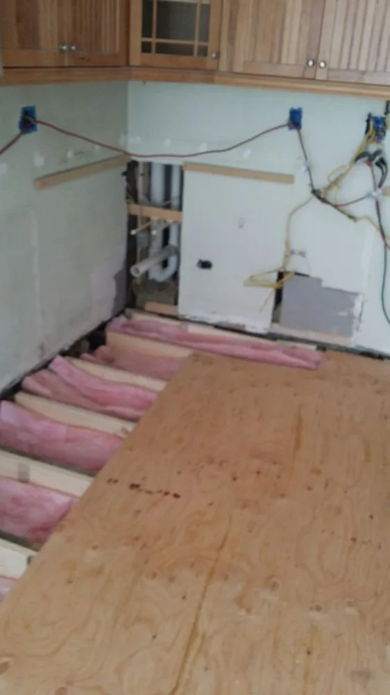 Slide of Nionakis Construction