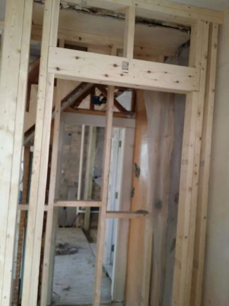 Slide of Nionakis Construction