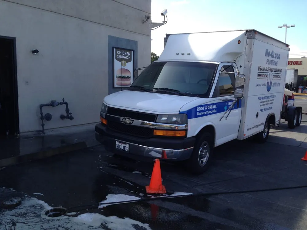 Slide of No Clogg Plumbing