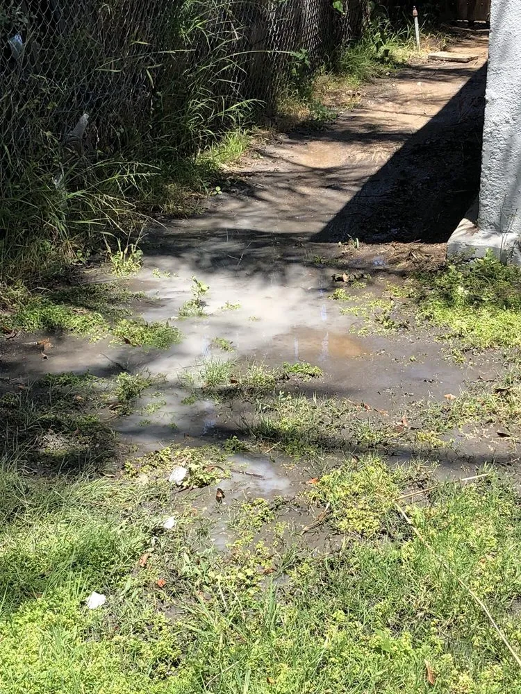 Slide of No Clogg Plumbing