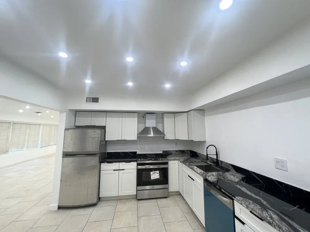 Slide of No-Rizo Construction