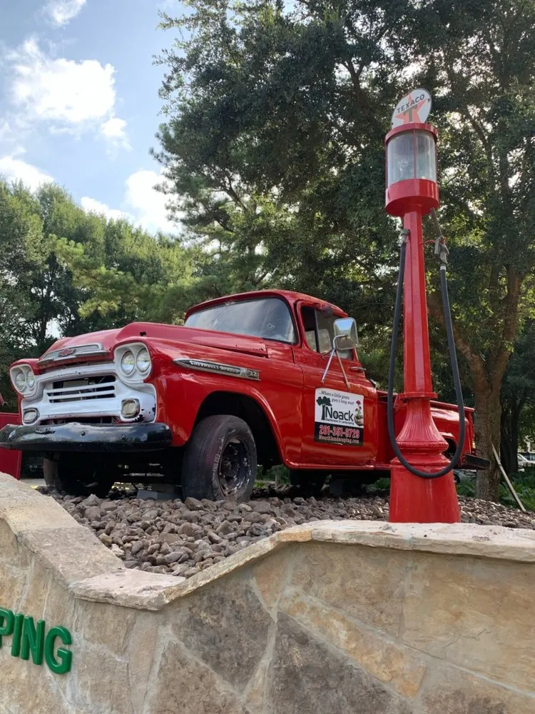 Slide of Noack Maintenance & Landscaping