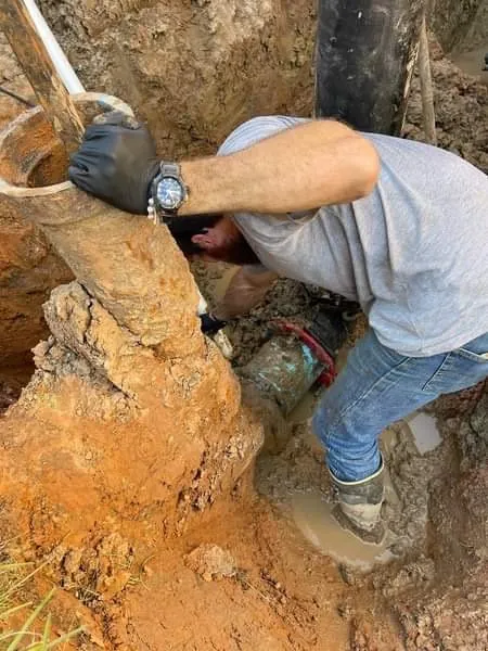 Slide of Noah Fa-Kouri Plumbing