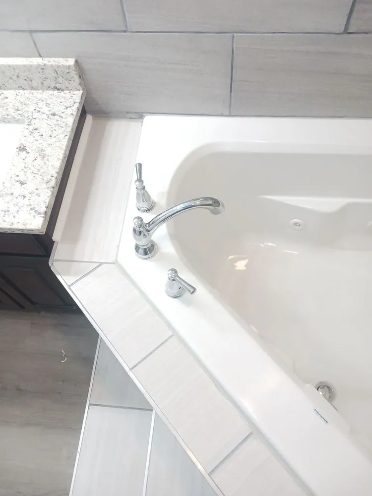 Slide of Noah's Plumb Handy Drain Cleaning