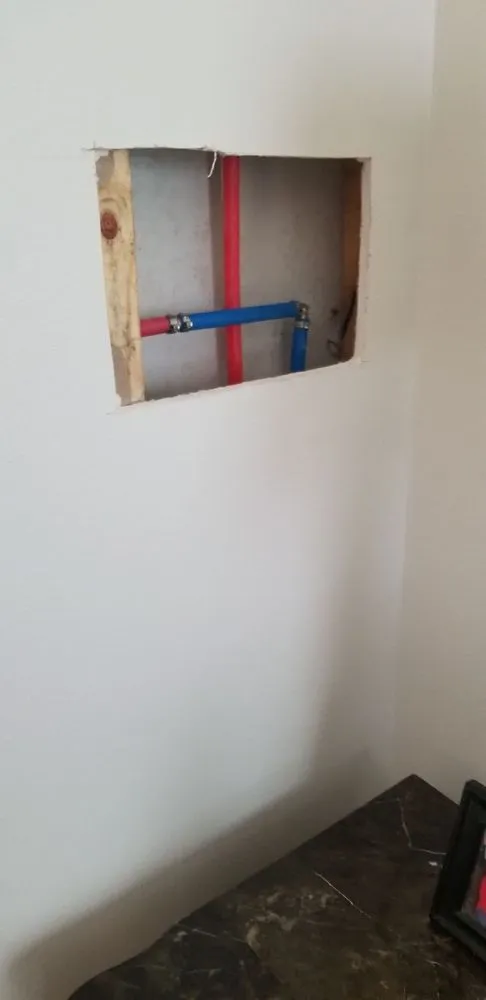 Slide of Noel's Plumbing