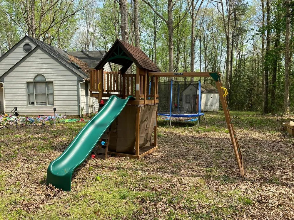 Slide of North Hills Handymen