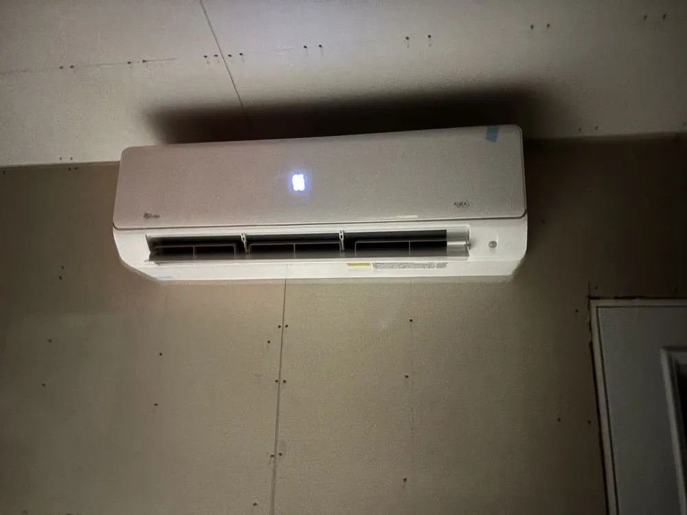 Slide of Northern Repair & Design