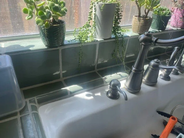 Slide of Northwest Handyman