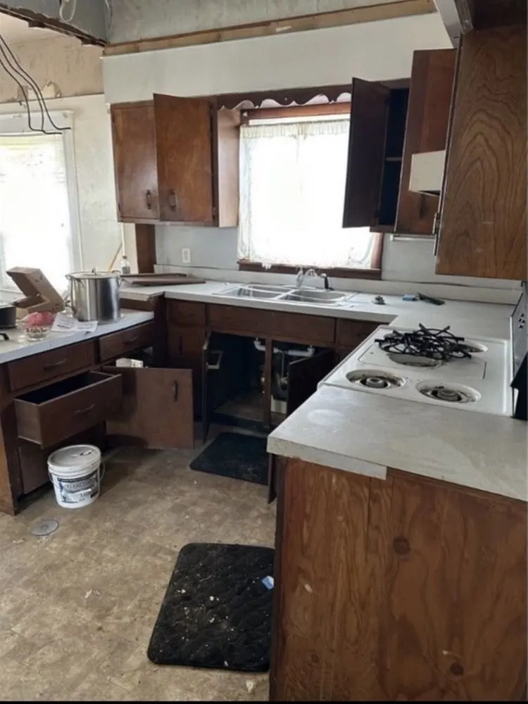 Slide of Nostalgic Handyman Service