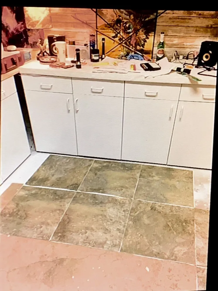 Slide of Notw Handyman Pro