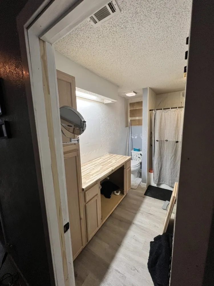 Slide of NotYourMothers Handyman