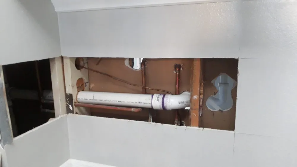 Emergency leak detection in Tampa Bay, FL by Nova Plumbing