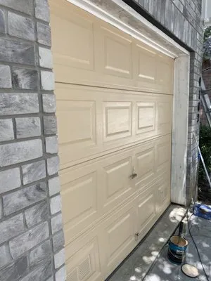 Nunez Remodeling and Drywall Service Logo