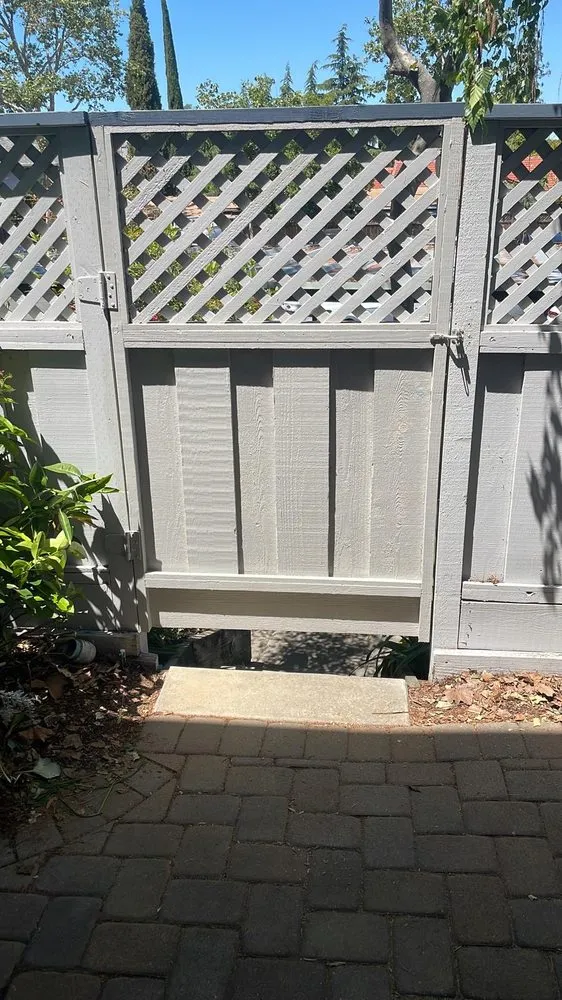 Slide of Nur plumbing