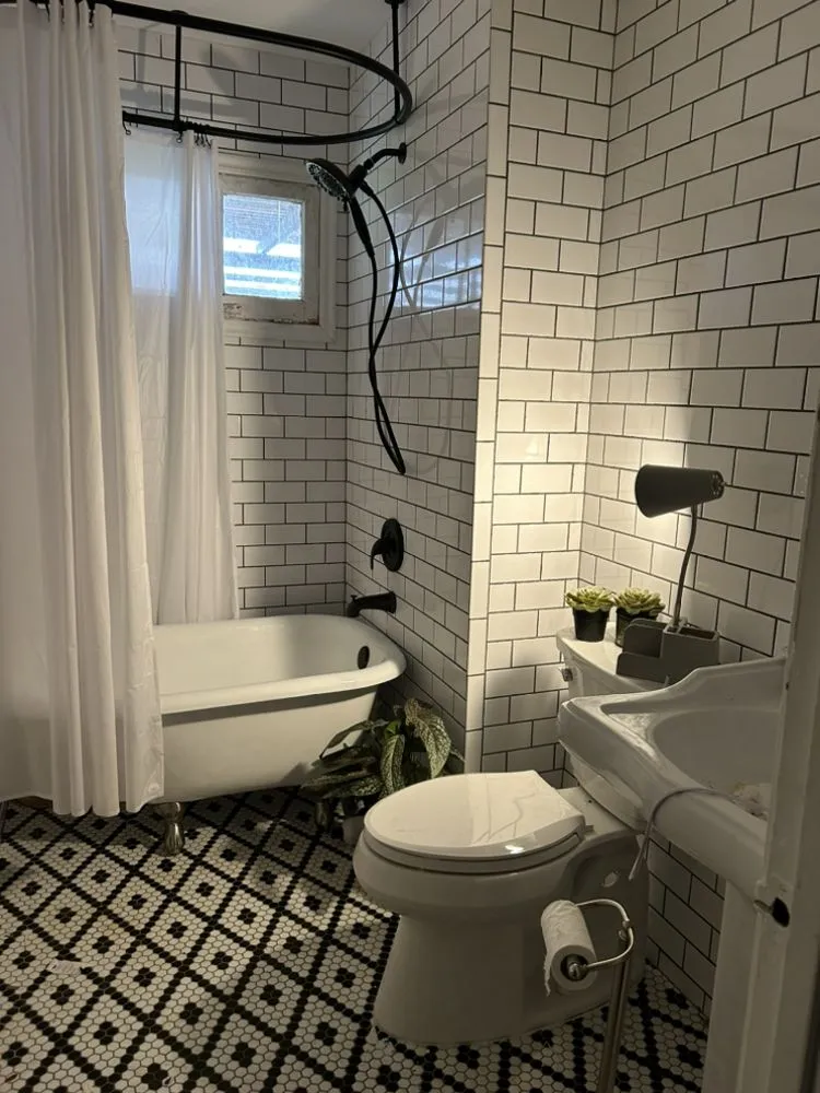 Slide of Nv Construcion Remodeling