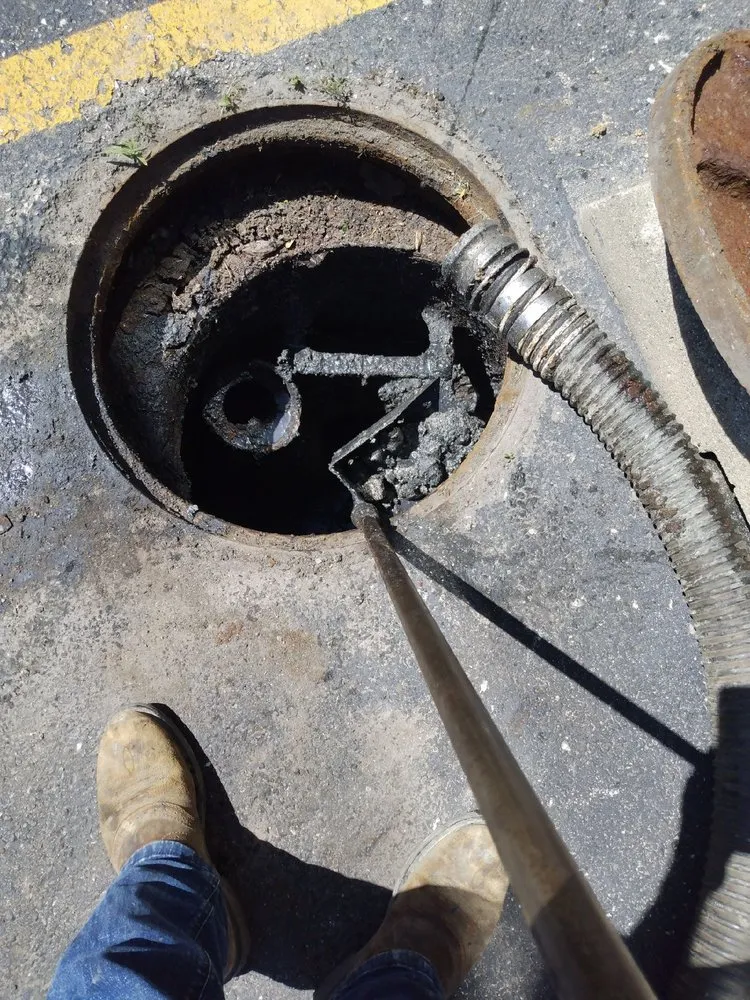 Expert emergency plumbing for homes in Oak Park, IL by Oak Park's Best Plumbing and Sewer