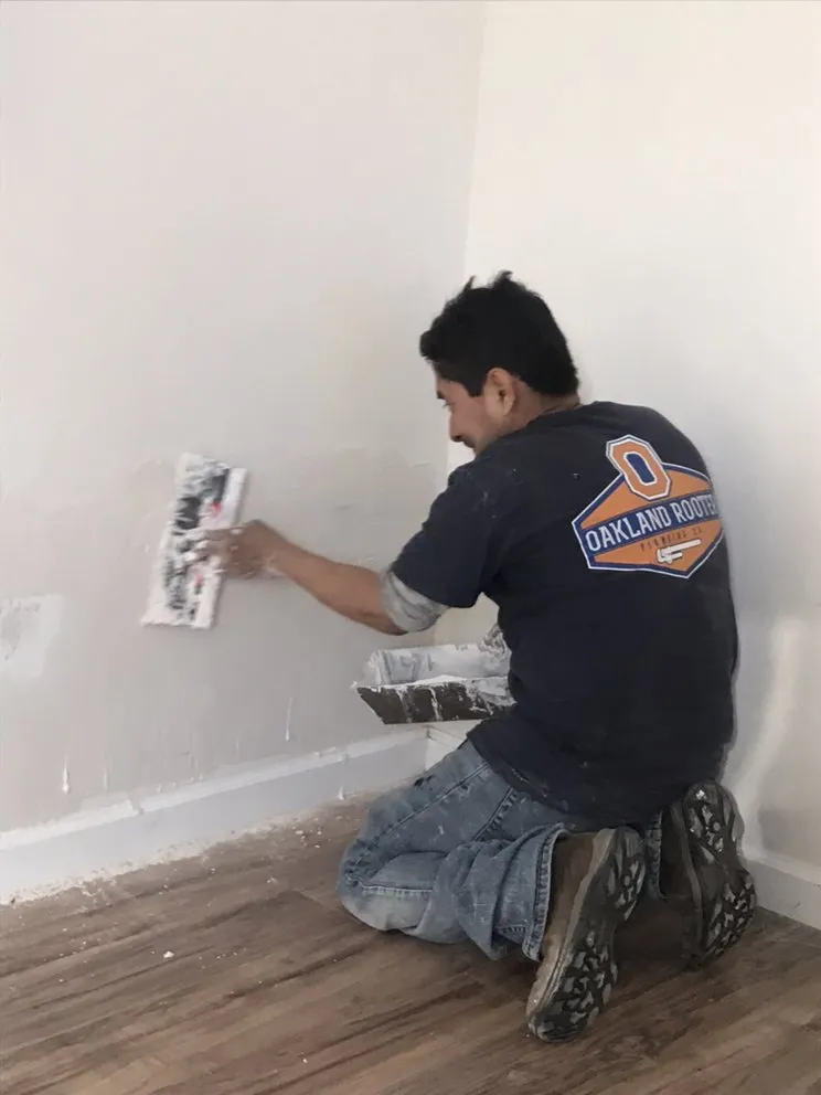 Slide of Oakland Rooter & Plumbing