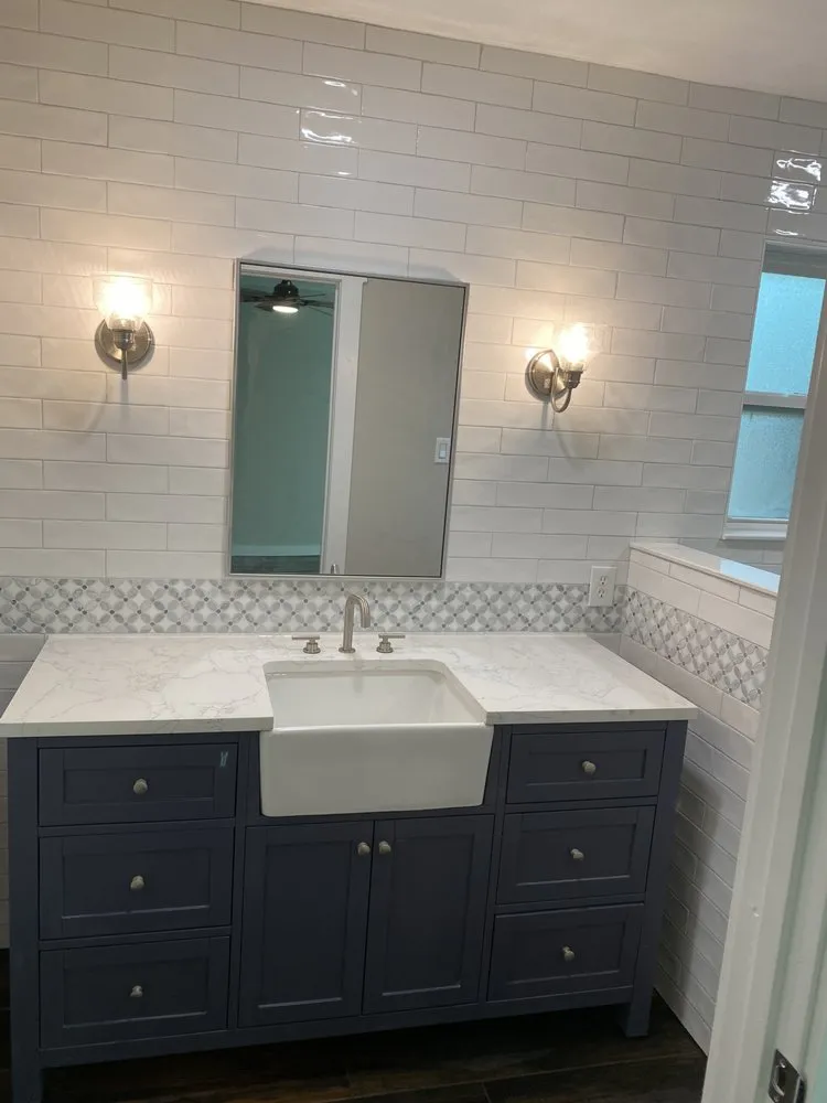 Slide of Oaks Construction and Remodeling