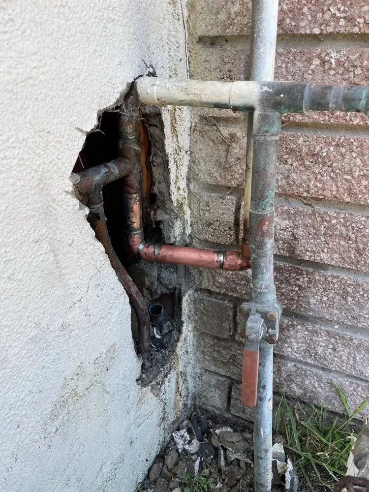 Slide of OC5 Handyman & Plumbing