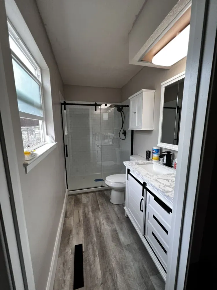 Slide of Ocean Breeze Cleaning and Handyman Service