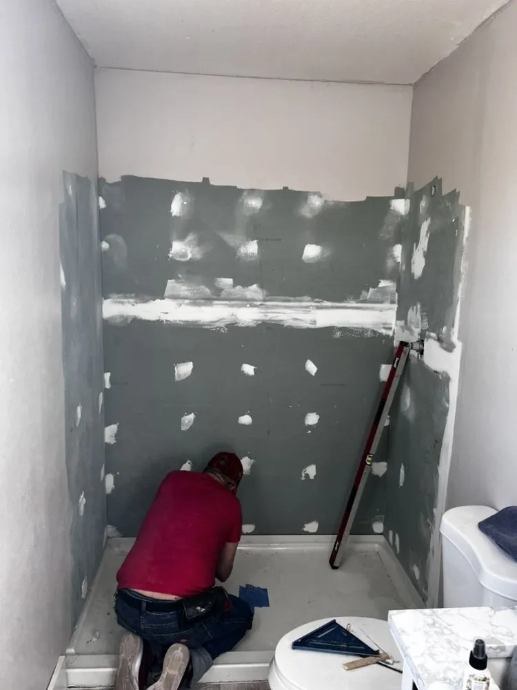 Slide of Ocean Breeze Cleaning and Handyman Service