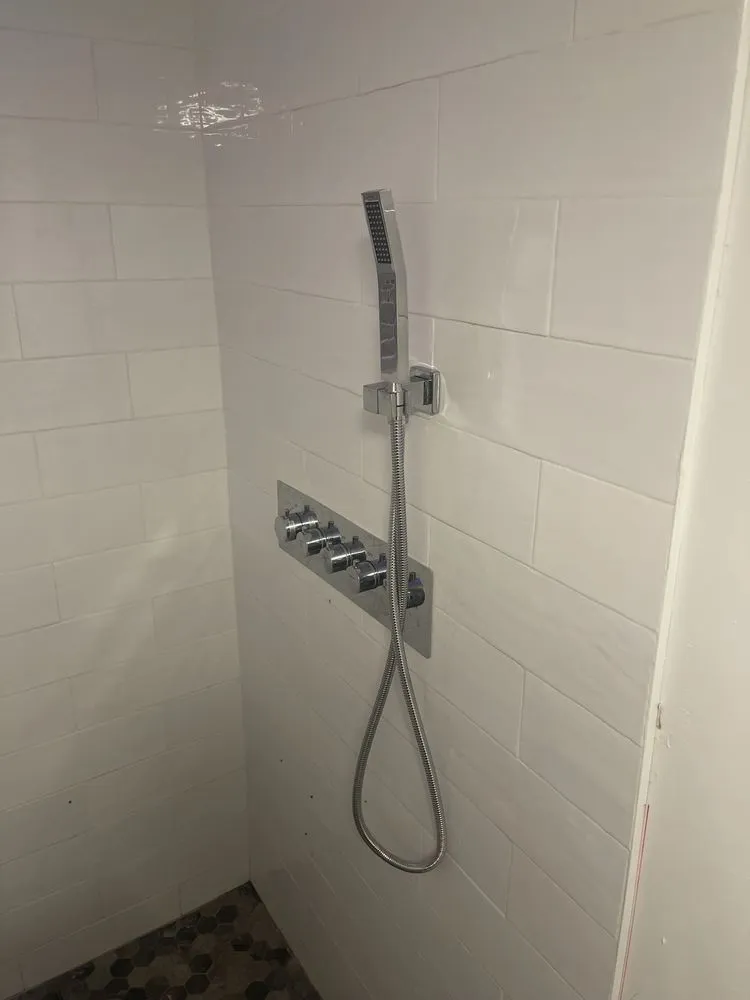 Slide of Ochoa Plumber and Service