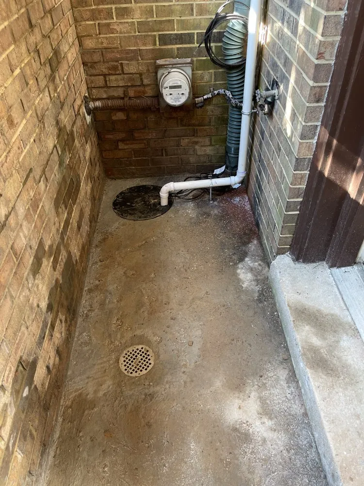 Slide of Ochoa Plumber and Service