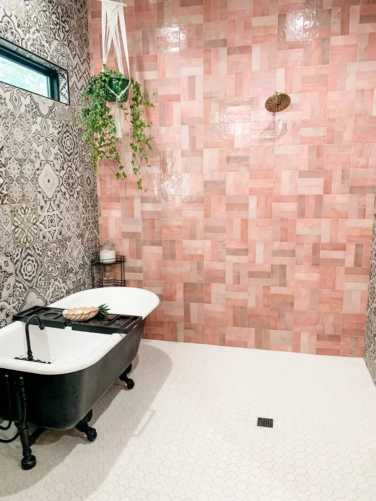 Slide of Odile's Fine Flooring & Design