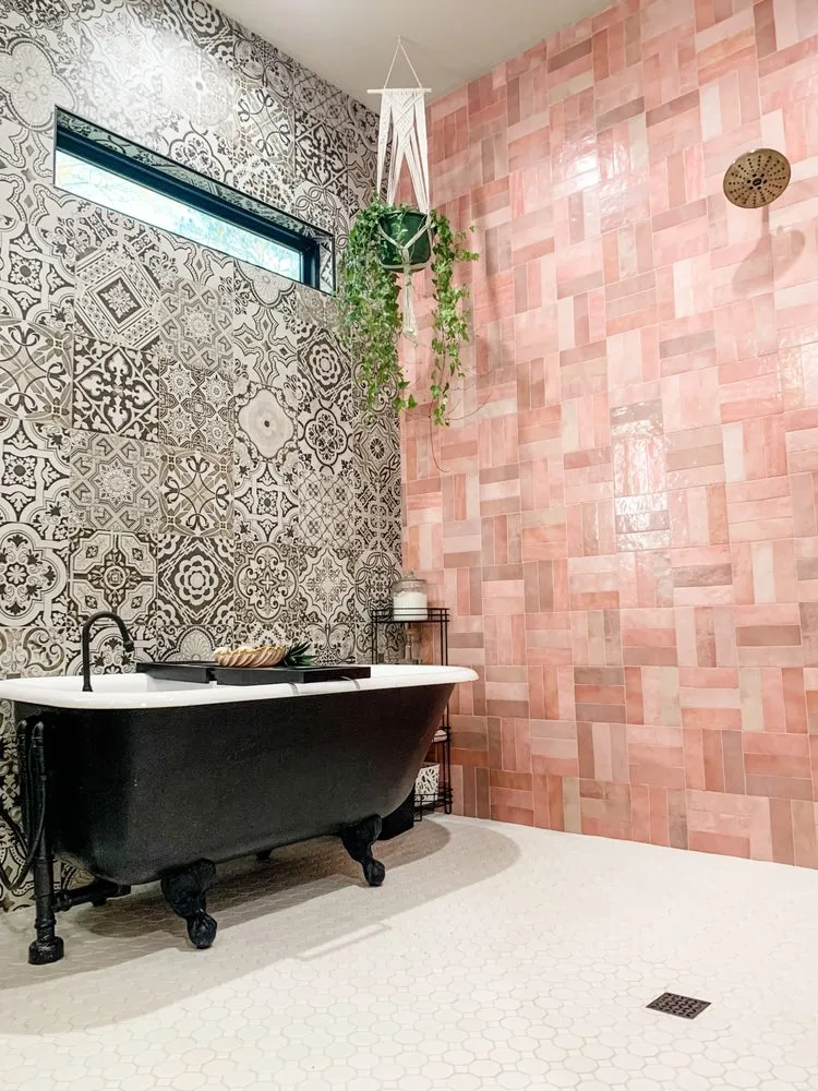 Slide of Odile's Fine Flooring & Design