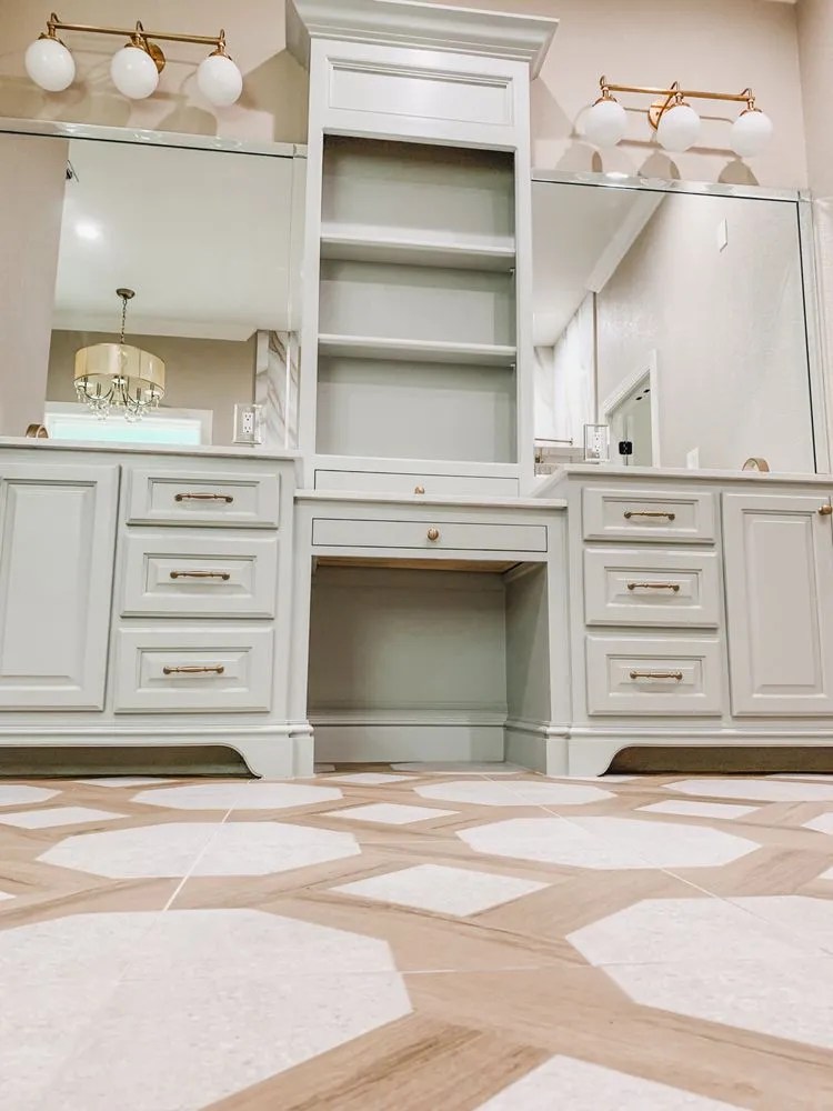 Slide of Odile's Fine Flooring & Design