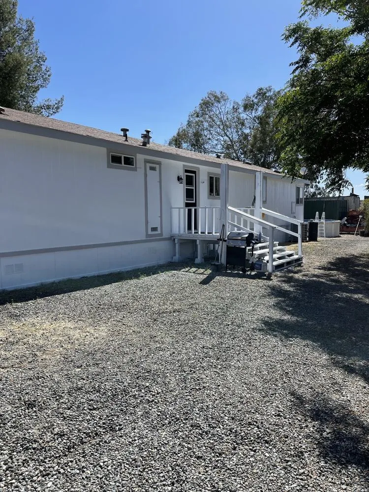 Emergency water heater service experts serving Lake Elsinore, CA - Ogle Construction