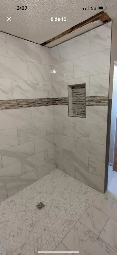 Slide of OKC Metro Flooring