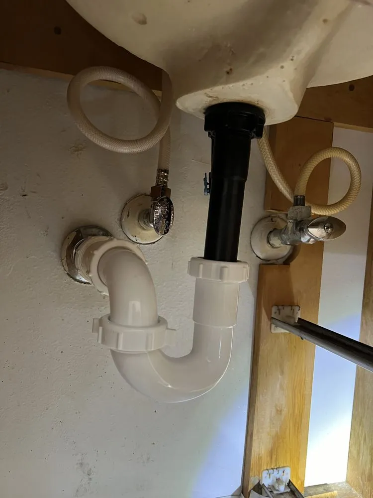 Slide of Oleg Handyman Plumber