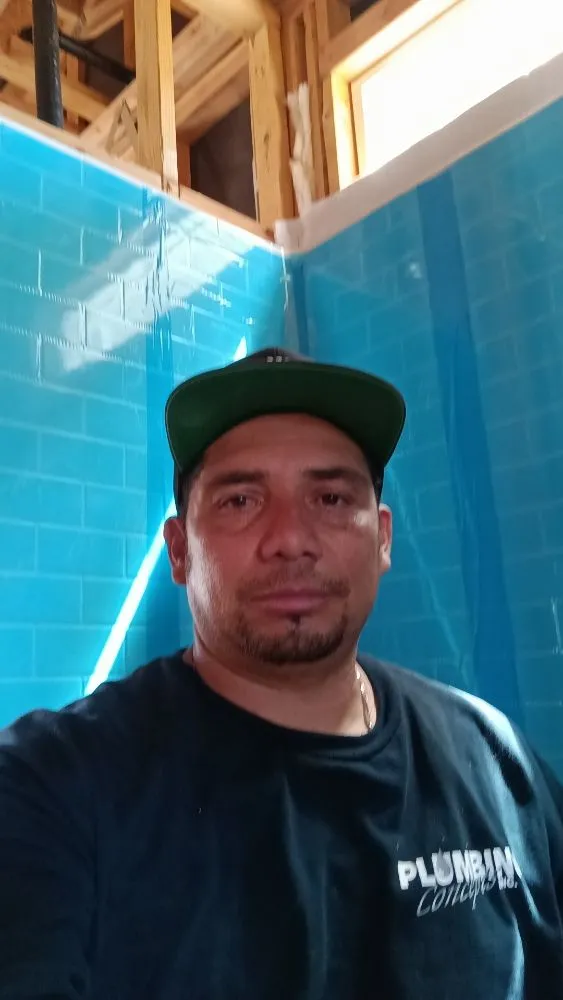 Slide of OM Handyman