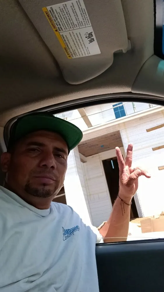 Slide of OM Handyman