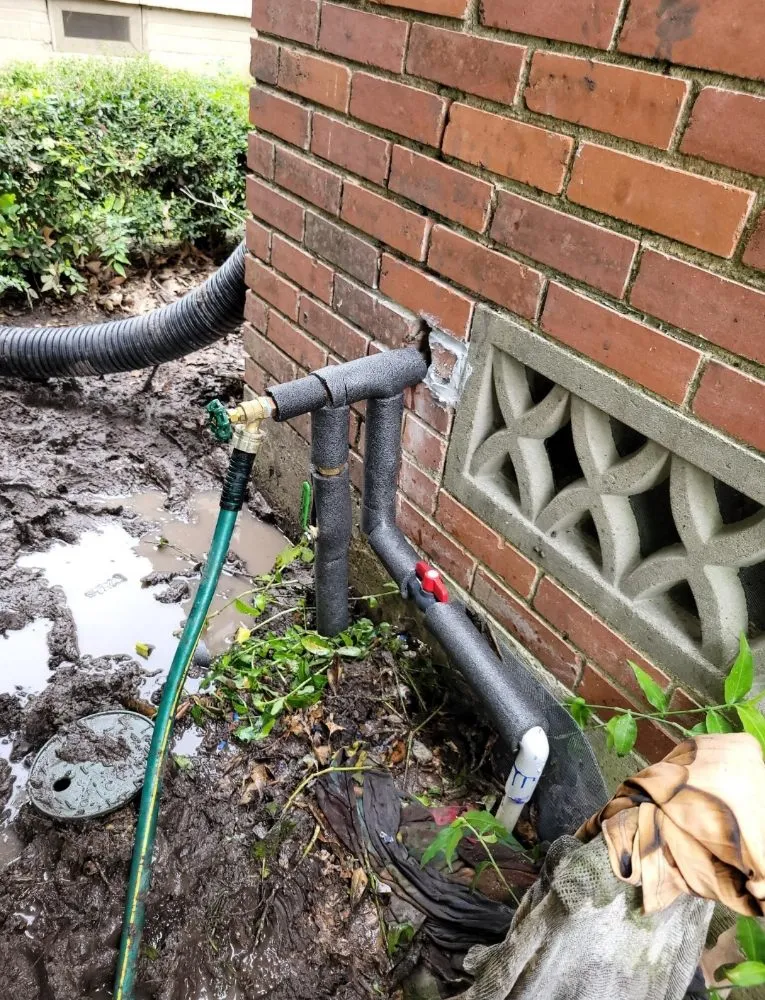 Slide of Omar's Home Repairs