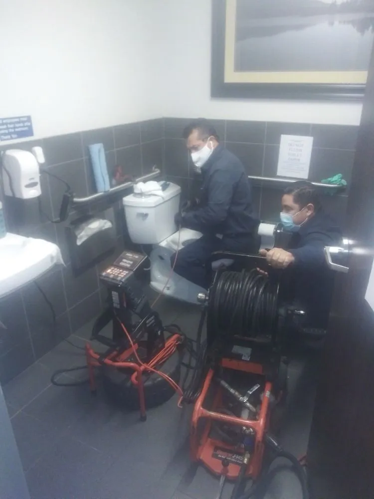 Professional emergency plumbing for homes in Long Beach, CA by Omar's Plumbing & Rooter Gas leak repair