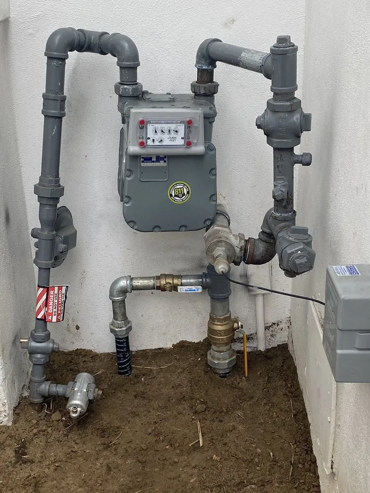 Slide of Omar's Plumbing & Rooter Gas leak repair